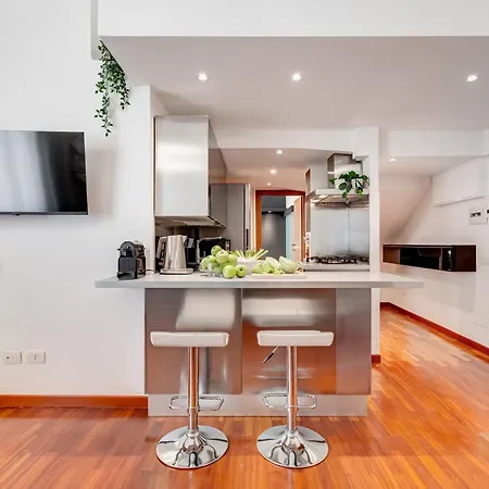 Bdc - Stairway To Heaven Apartment *