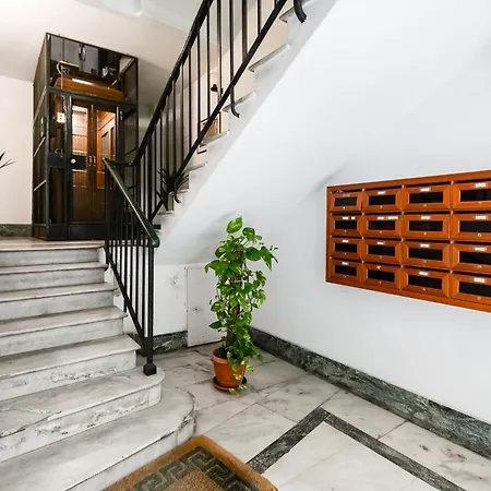 Bdc - Stairway To Heaven Apartment Rome